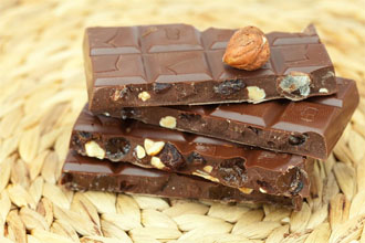 Chocolat : une tablette entière vaut mieux que de petits morceaux !
