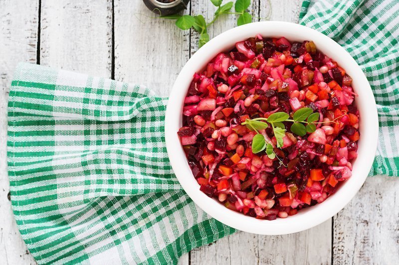 Salade de betteraves, carottes et haricots blancs