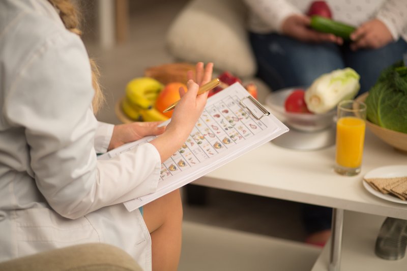 différence entre diététicien et nutritionniste