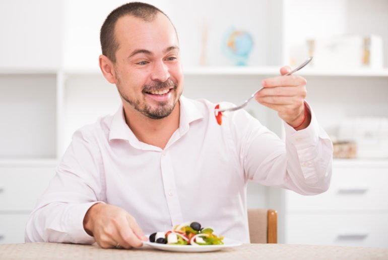 Manger lentement aide-t-il à faire maigrir ? manger lentement fait maigrir