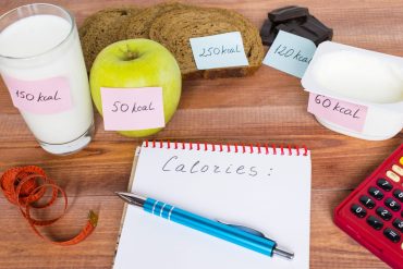 Combien de calories par jour faut-il consommer pour maigrir ? calories-maigrir
