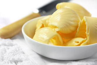 Campagnes "anti-sucre" : le beurre a désormais (trop) la côte