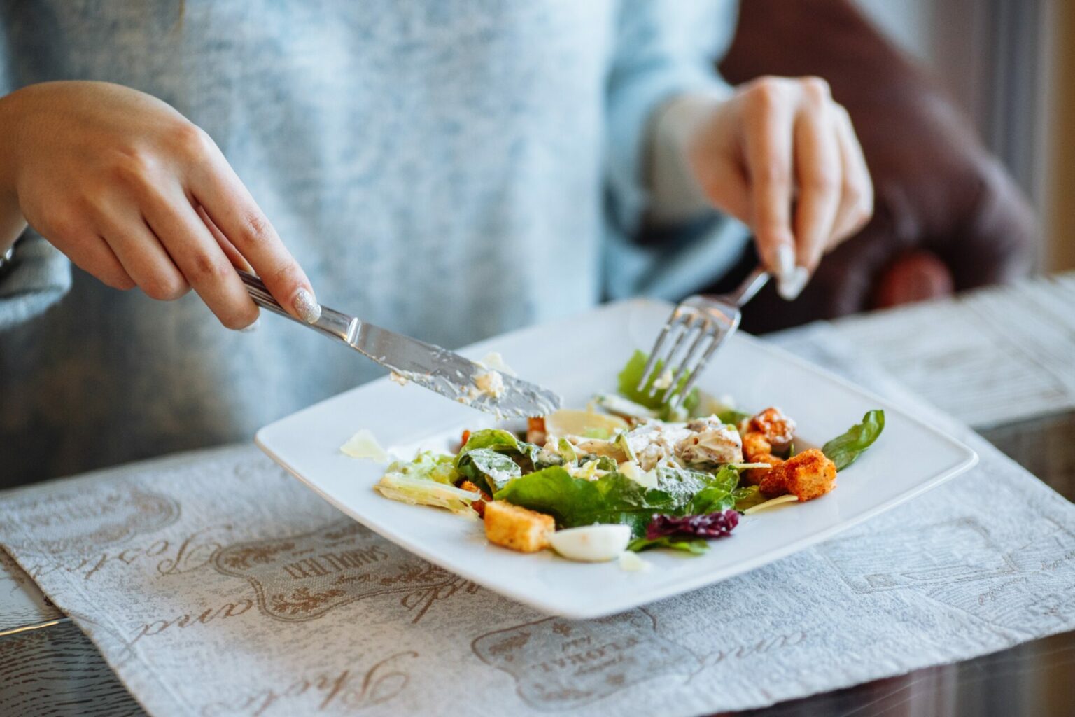 Comment maigrir des cuisses sans sport ?  CalculerSonIMC